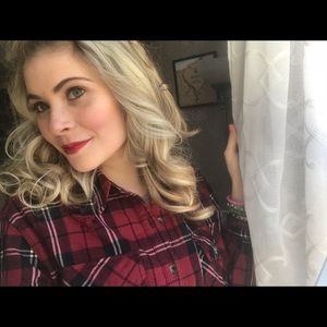 Meet your Posher, Briana